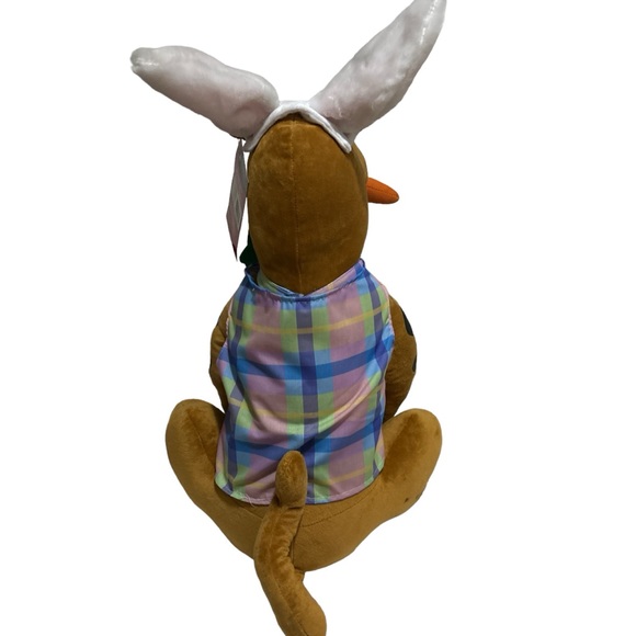 Scooby Doo Bunny Easter Greeter - Picture 8 of 16